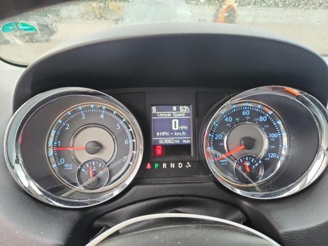 2015 Chrysler Town & Country Touring L