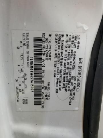 2005 Lincoln Town Car Signature