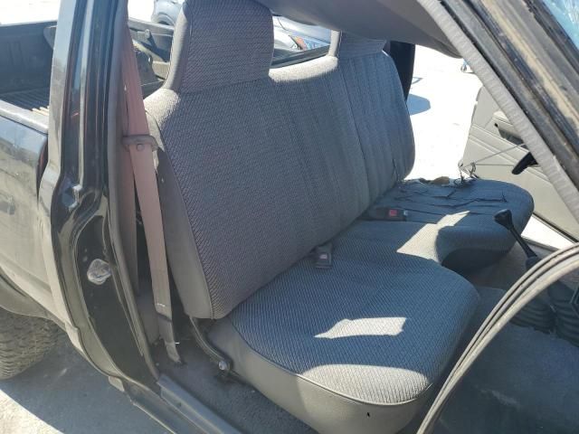 1993 Toyota Pickup 1/2 TON Short Wheelbase