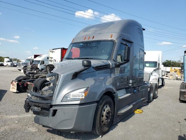 2022 Freightliner Cascadia 126 Semi Truck