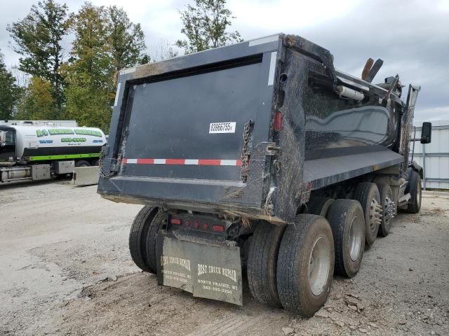 2025 Peterbilt 567