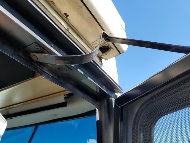 1998 Safari Motorhome