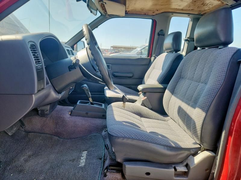 1997 Nissan Truck King Cab SE