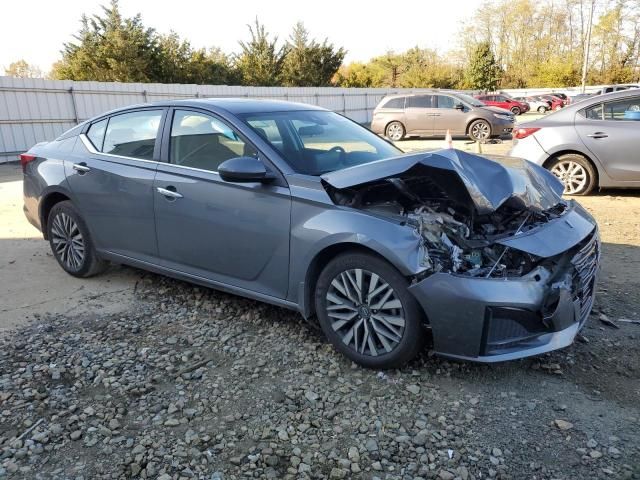 2024 Nissan Altima sv