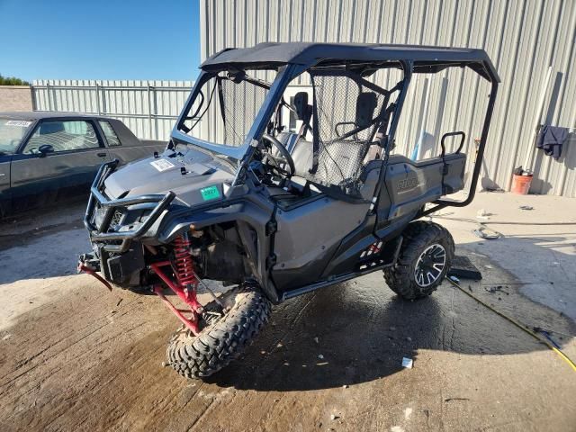 2017 Honda SXS1000 M5