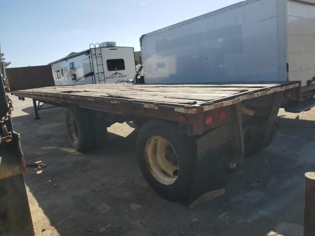 1992 Clark Flatbed Trailer