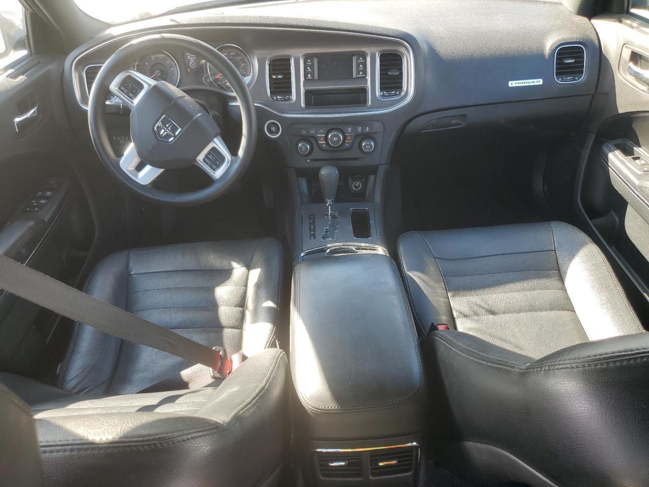 2014 Dodge Charger se
