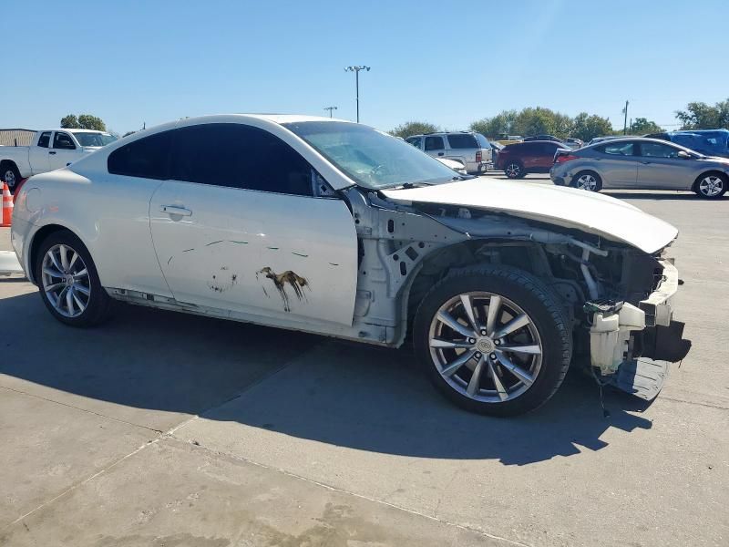 2014 Infiniti Q60 Journey