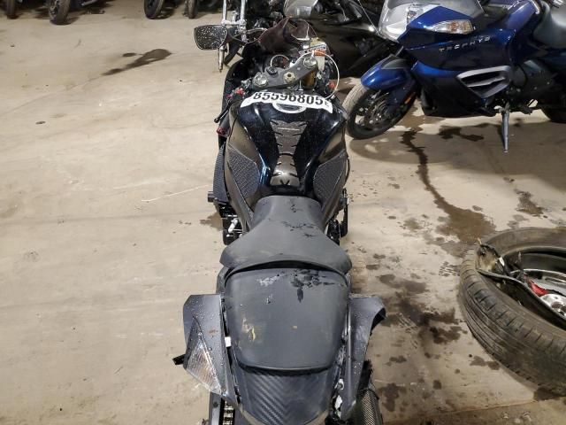 2013 Suzuki GSX-R750