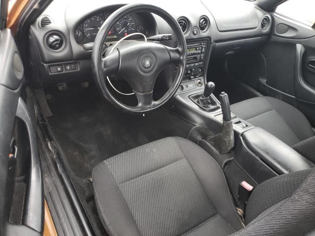 2000 Mazda MX-5 Miata Base