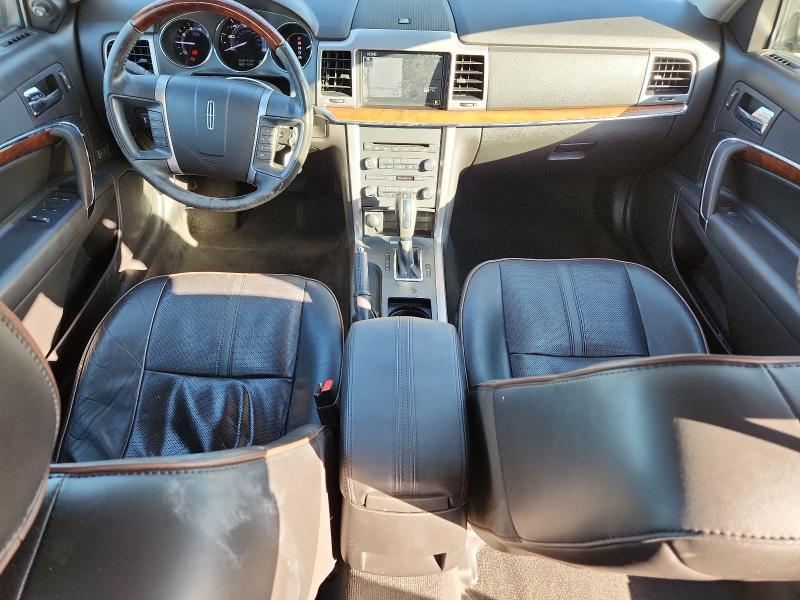 2012 Lincoln Townhouse MKZ