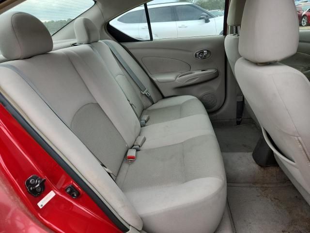 2013 Nissan Versa S
