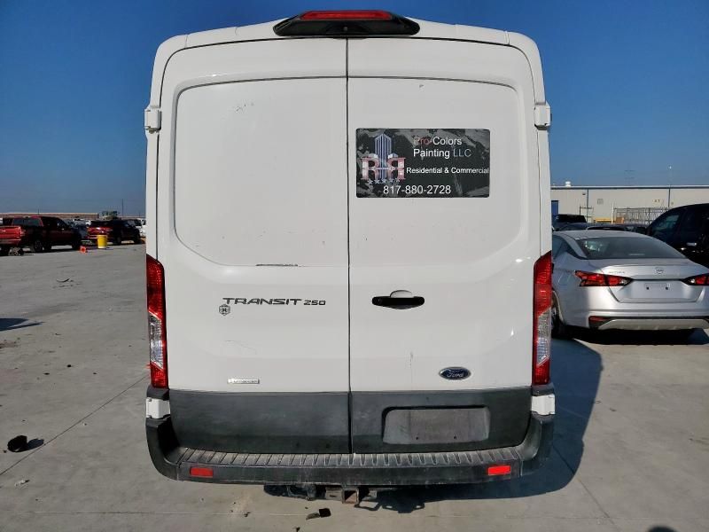 2019 Ford Transit T-250