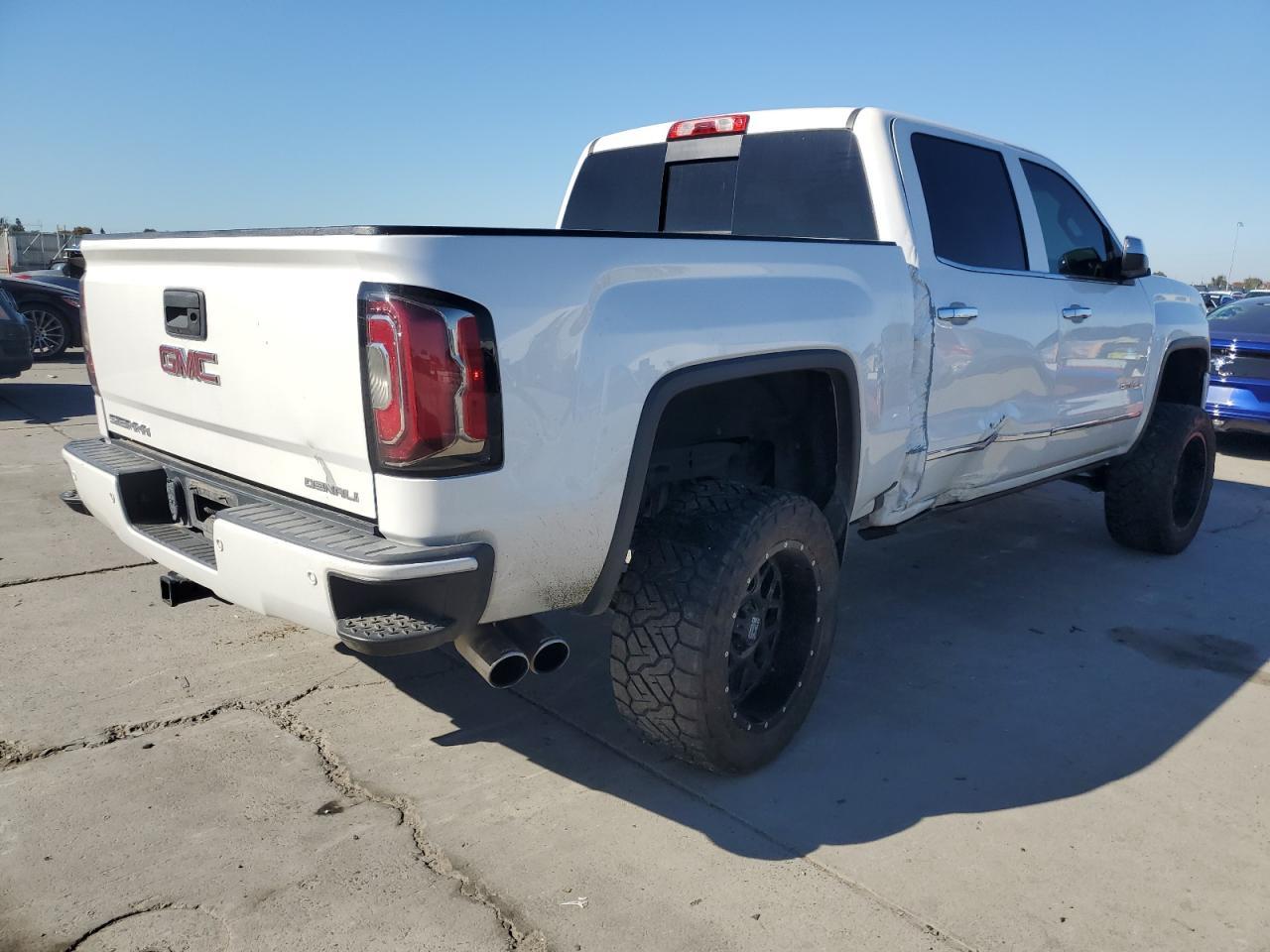 2017 GMC Sierra K1500 Denali