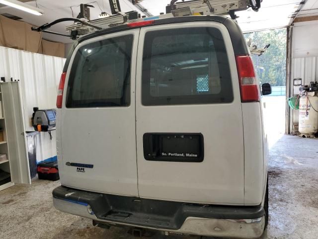 2017 Chevrolet Express G2500