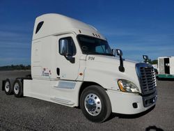 Salvage trucks for sale at Fredericksburg, VA auction: 2016 Freightliner Cascadia 125 Semi Truck