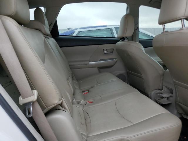 2013 Toyota Prius v Five