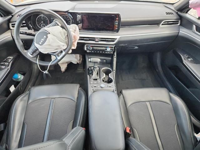 2022 KIA K5 GT Line