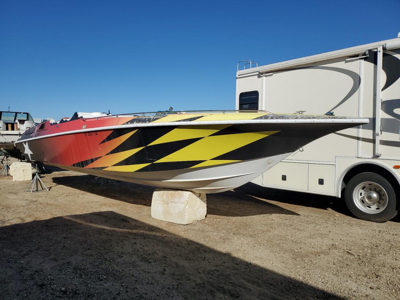 1991 Fountain Boat