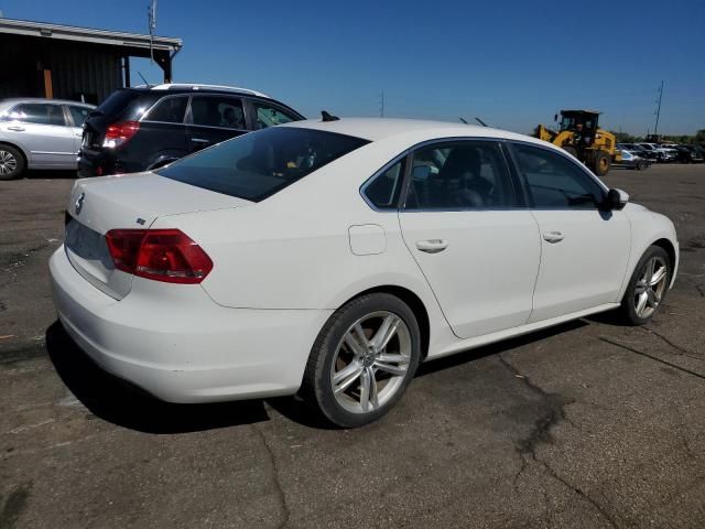 2014 Volkswagen Passat SE