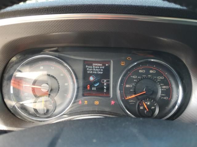 2013 Dodge Charger SE