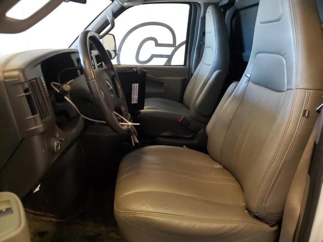2023 GMC Savana G2500