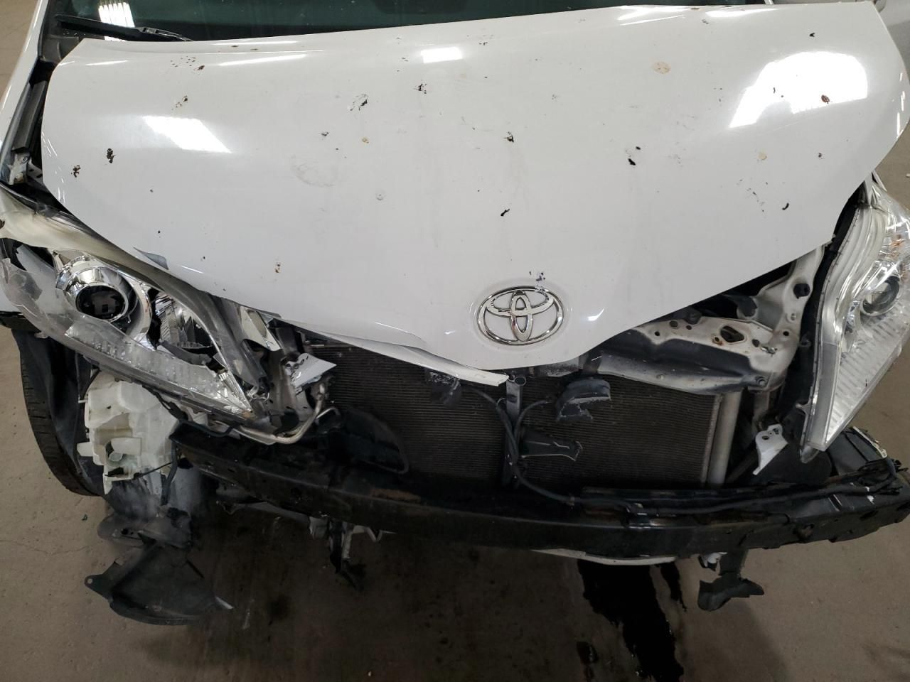 2017 Toyota Sienna le