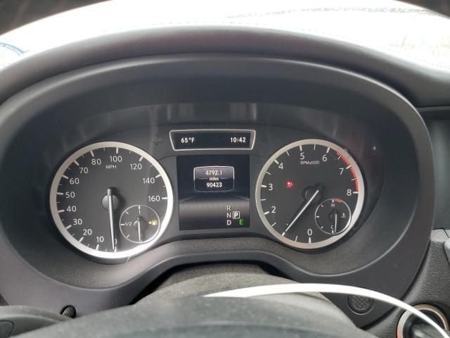 2017 Infiniti QX30 Base