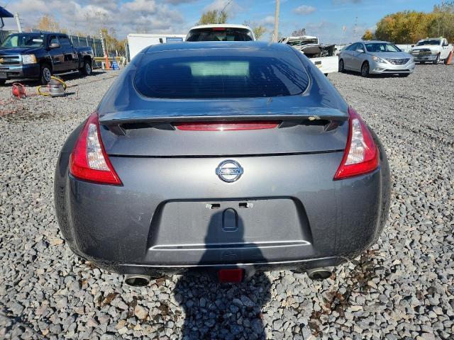 2014 Nissan 370z Base