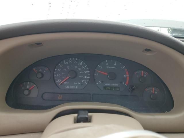 2004 Ford Mustang