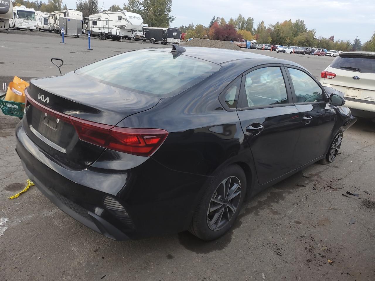 2024 KIA Forte lx