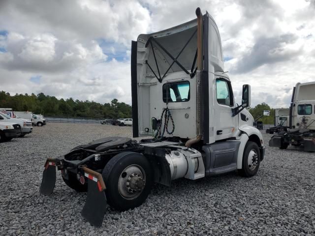 2018 Peterbilt Tractor 2018 Peterbilt 579 Semi Truck