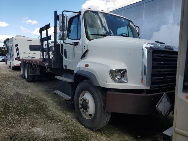 2018 Freightliner 114SD