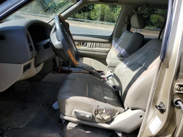 2002 Infiniti QX4