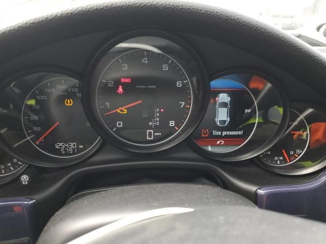 2014 Porsche Panamera 2