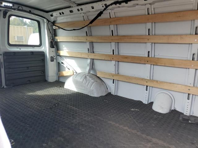 2023 Chevrolet Express G2500