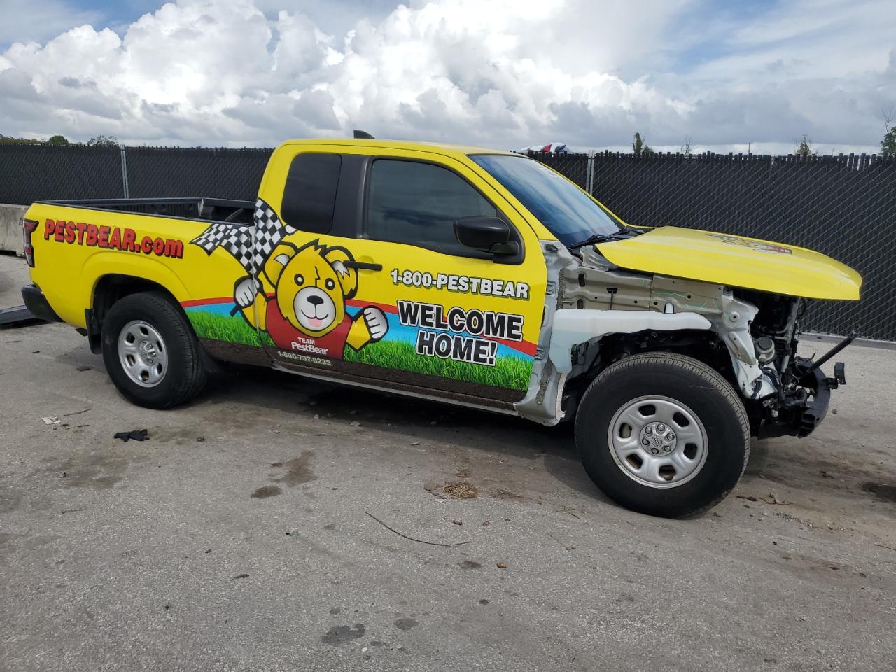 2024 Nissan Frontier s
