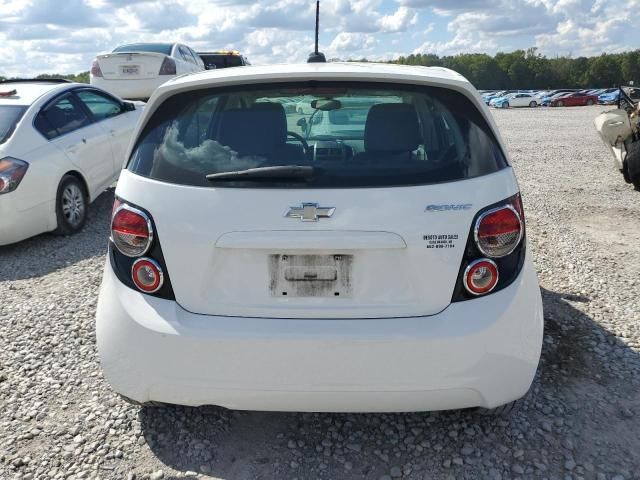 2016 Chevrolet Sonic LS