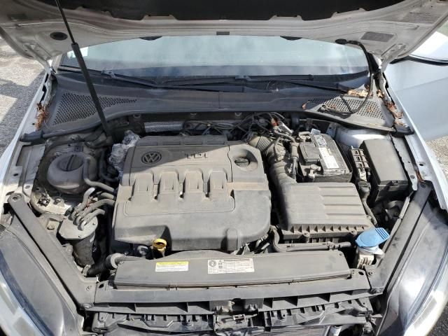 2015 Volkswagen Golf TDI