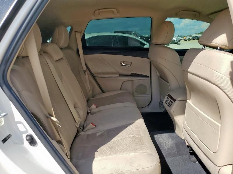 2014 Toyota Venza LE
