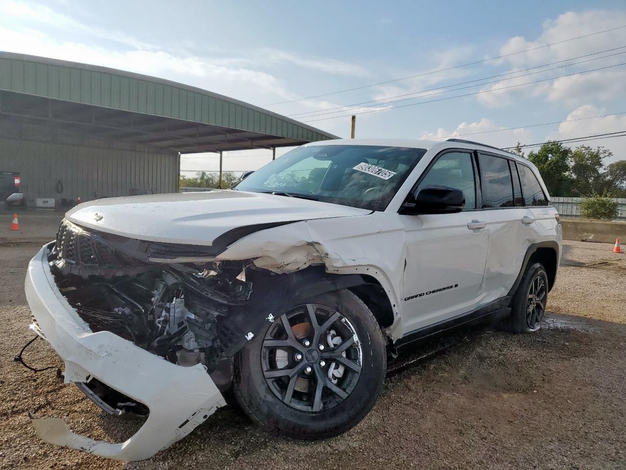 2025 Jeep Grand Cherokee Laredo