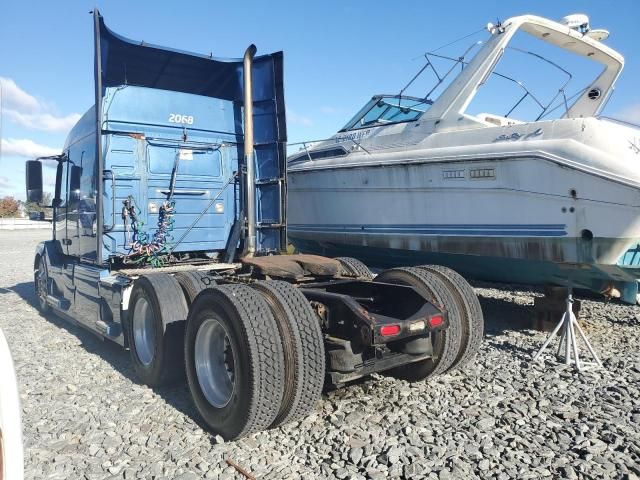 2013 Volvo VN VNL