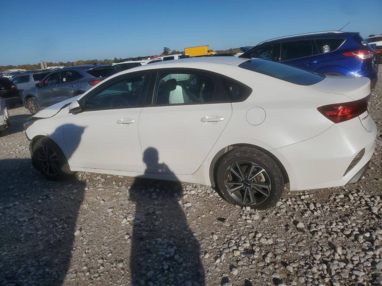 2023 KIA Forte lx