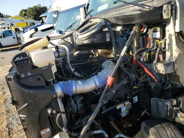 2023 Peterbilt 567 Semi Truck