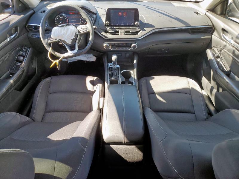 2021 Niss Altima