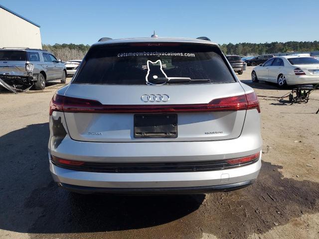 2022 Audi E-tron Premium