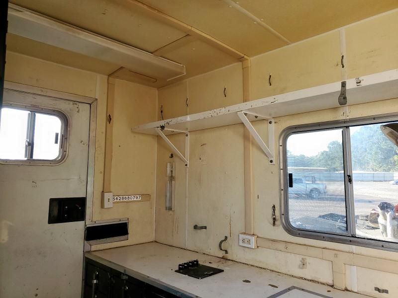 1998 Pelsue 1997 Pelsue Fiber Optic Splicing Trailer