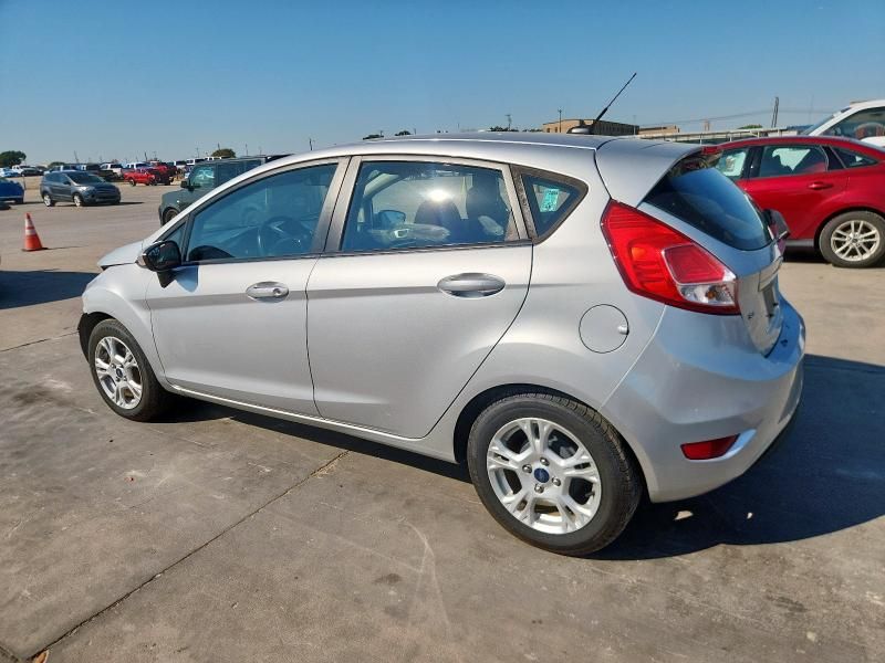 2015 Ford Fiesta SE