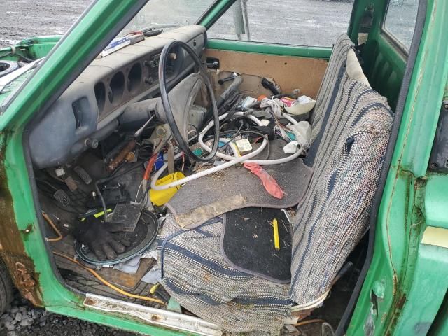 1975 Datsun Pickup