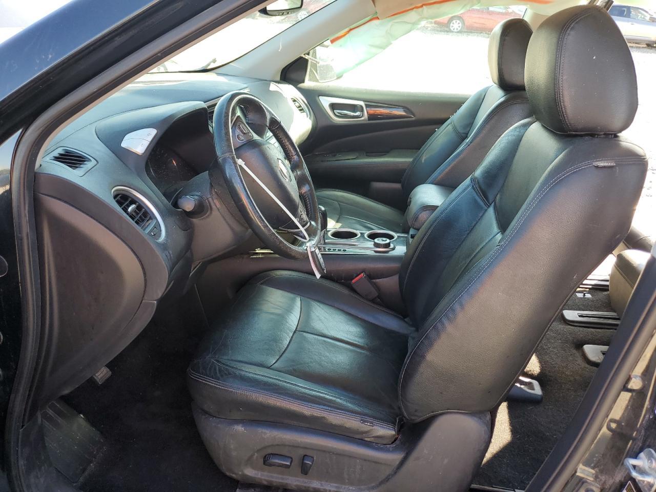 2015 Nissan Pathfinder s